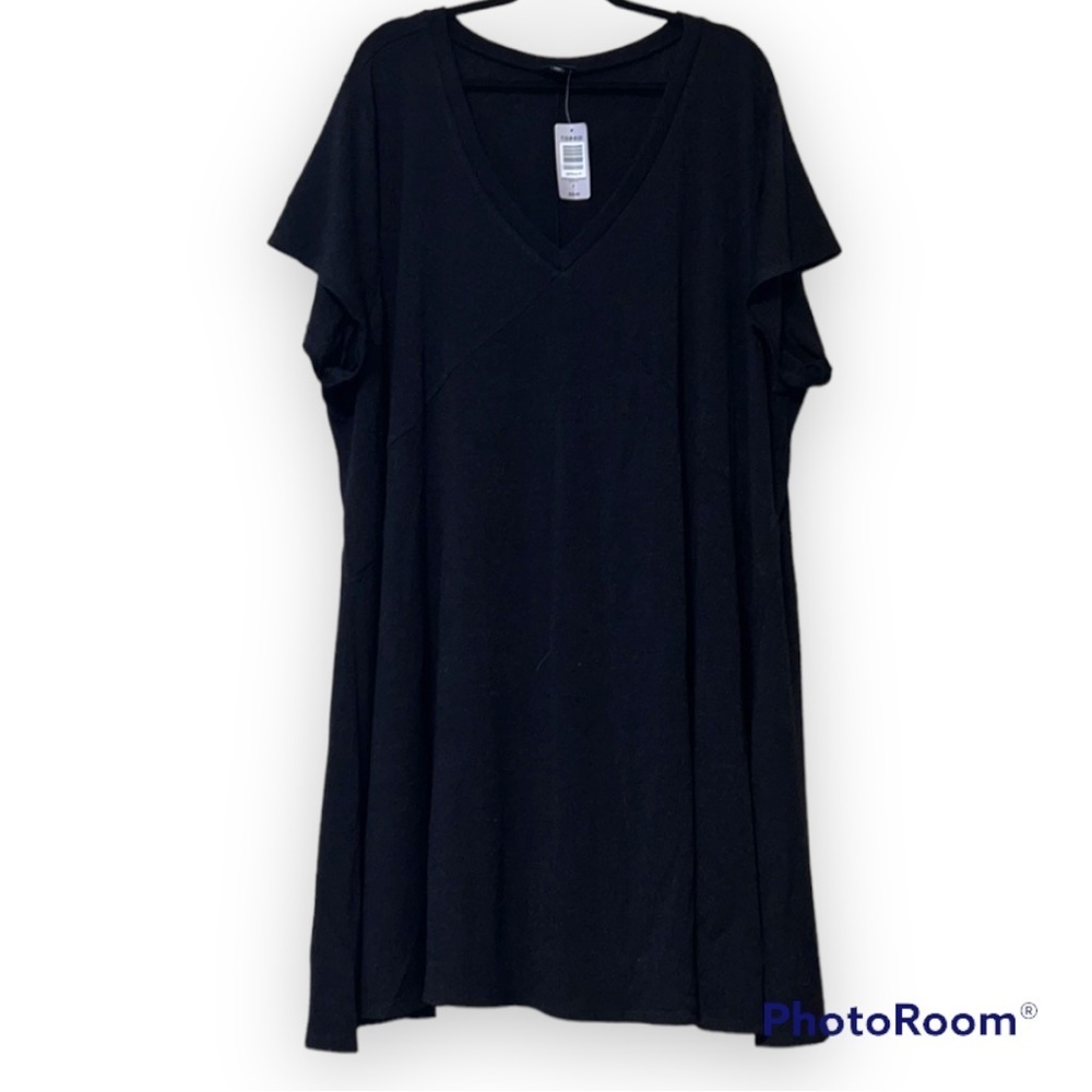 TORRID size 6 black plush trapeze dress super soft v-neck unlined knit short slv